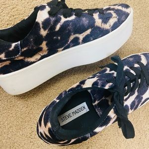 Steve Madden platform sneakers